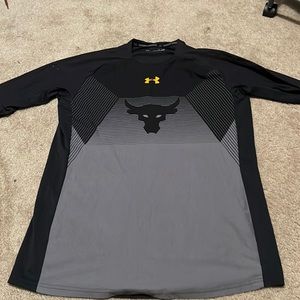 Under Armour 3/4 sleeve shirt